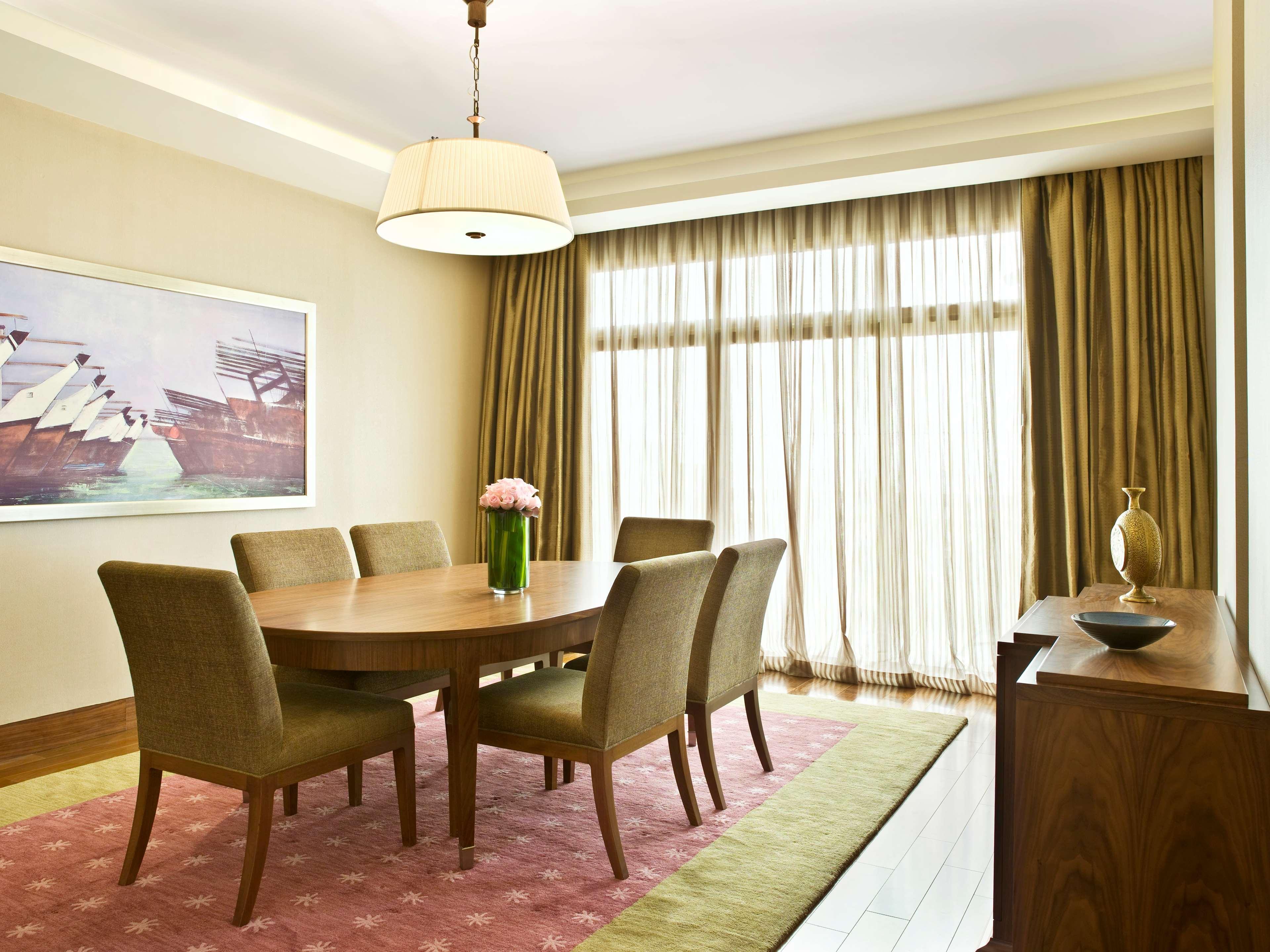 Grand Hyatt Doha Hotel & Villas Exterior foto A dining room